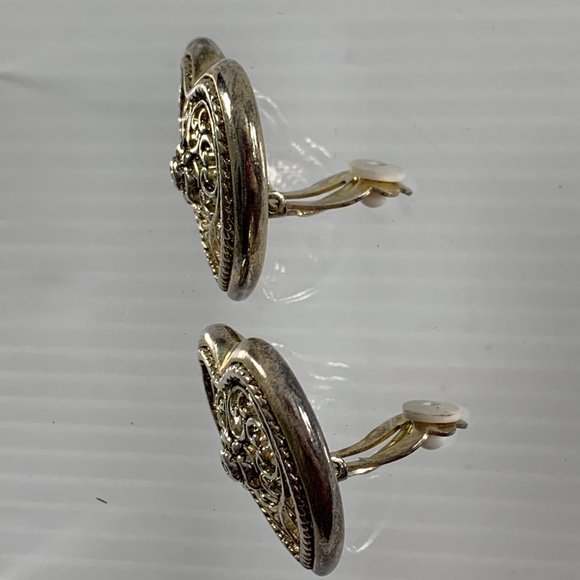 VTG Jewels Park Lane Earrings Clip On Silver Tone Open Work Ornate Heart Shaped - Picture 5 of 5